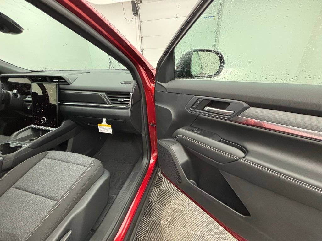 New 2026 GMC Terrain Elevation image 30