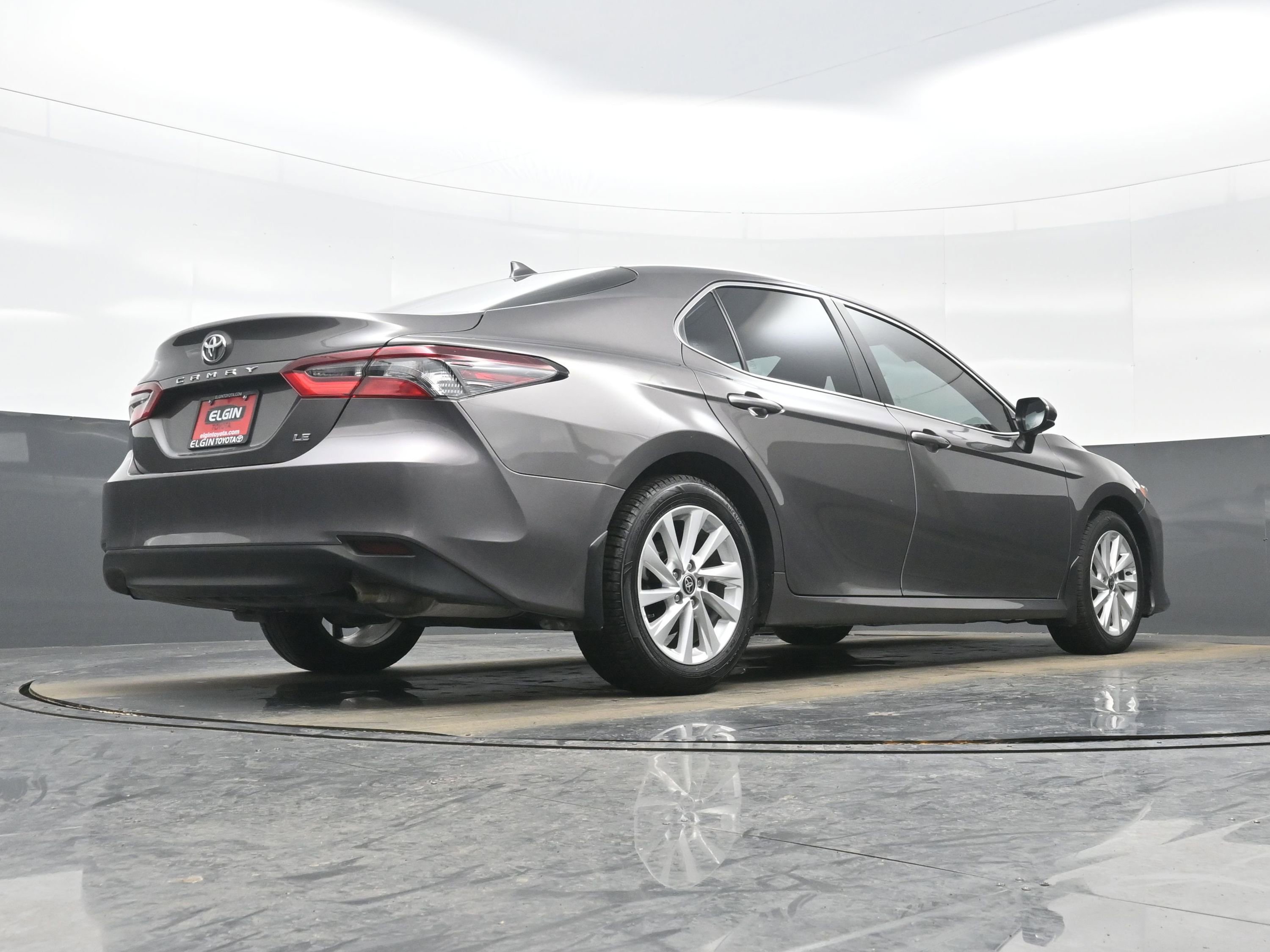 Used 2024 Toyota Camry LE image 29