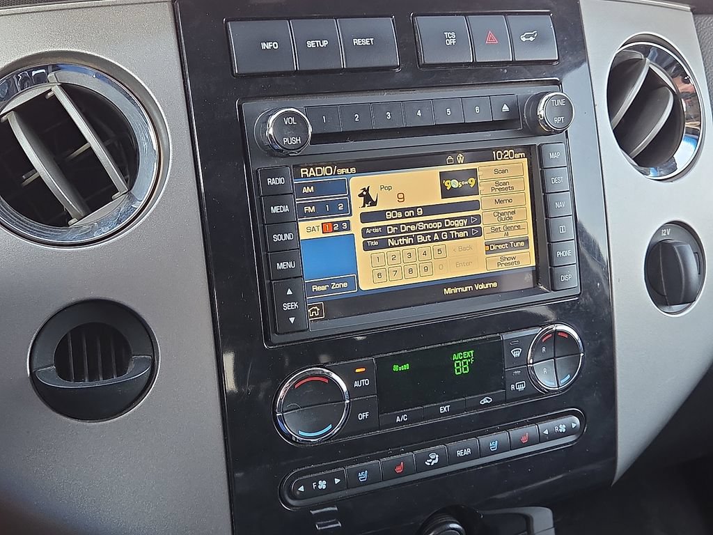 Used 2013 Ford Expedition Limited RWD image 26