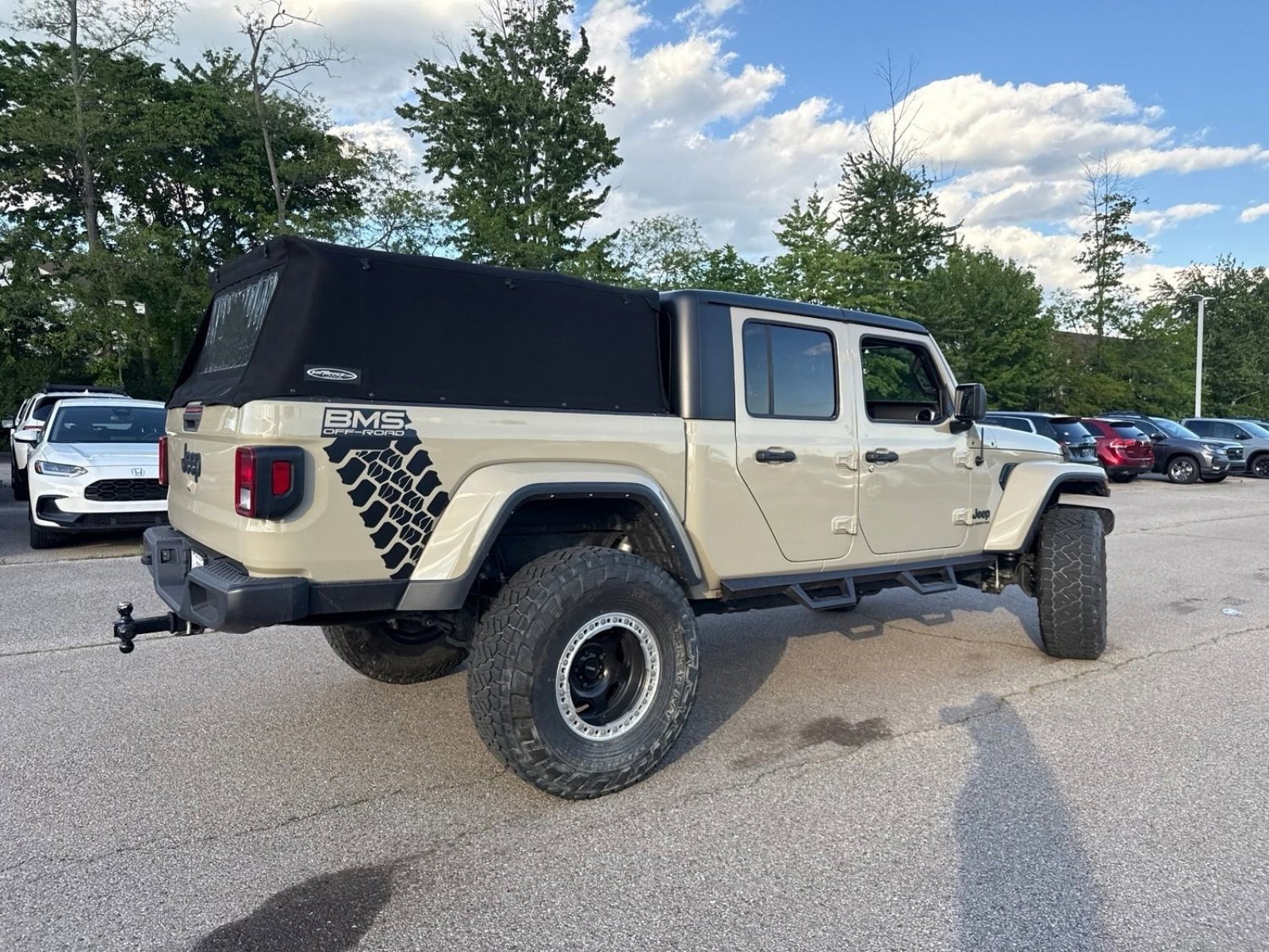 Used 2022 Jeep Gladiator Sport AWD/4WD image 36