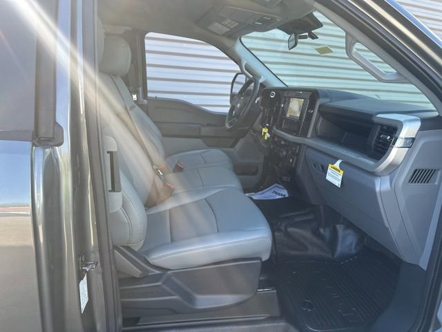 New 2025 Ford F250 XL image 30