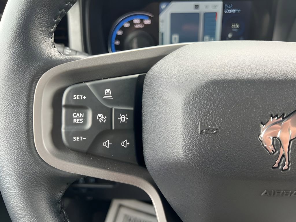 Used 2024 Ford Bronco Outer Banks image 15