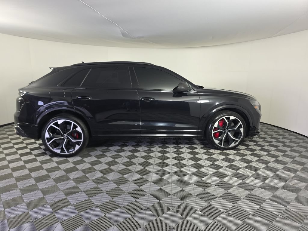 Used 2021 Audi RS Q8 w/ Carbon Optic Package AWD/4WD image 6