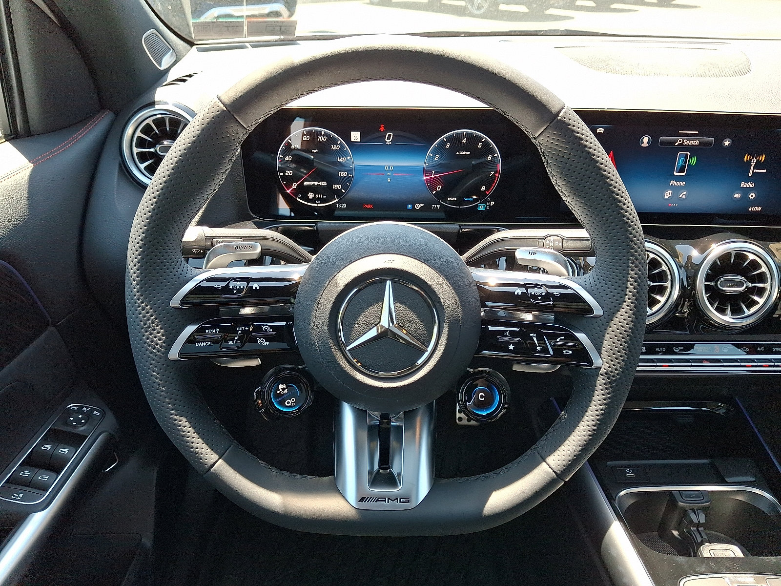 New 2026 Mercedes-Benz GLA 35 AMG 4MATIC image 19