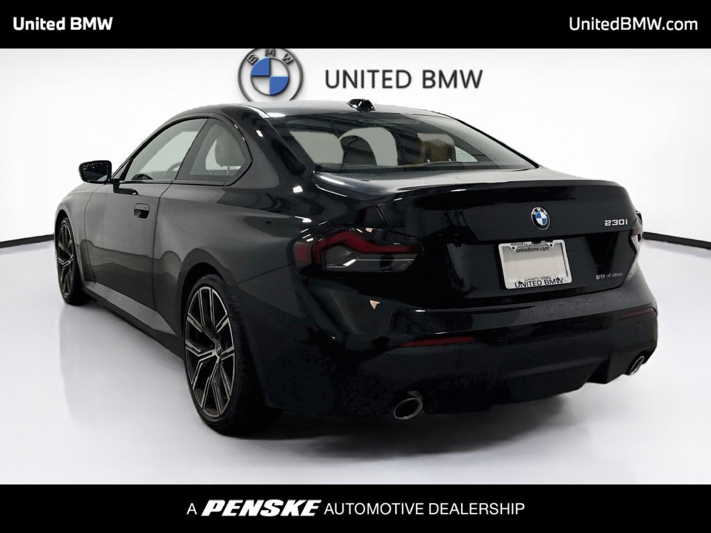 Certified 2024 BMW 230i Coupe w/ Convenience Package RWD image 7