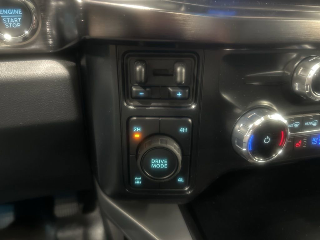 New 2026 Ford F350 Lariat image 18