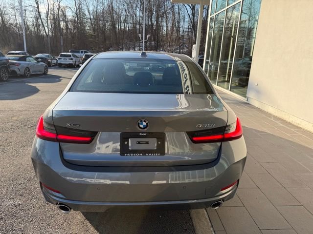 New 2026 BMW 330i xDrive Sedan w/ Convenience Package AWD/4WD image 8