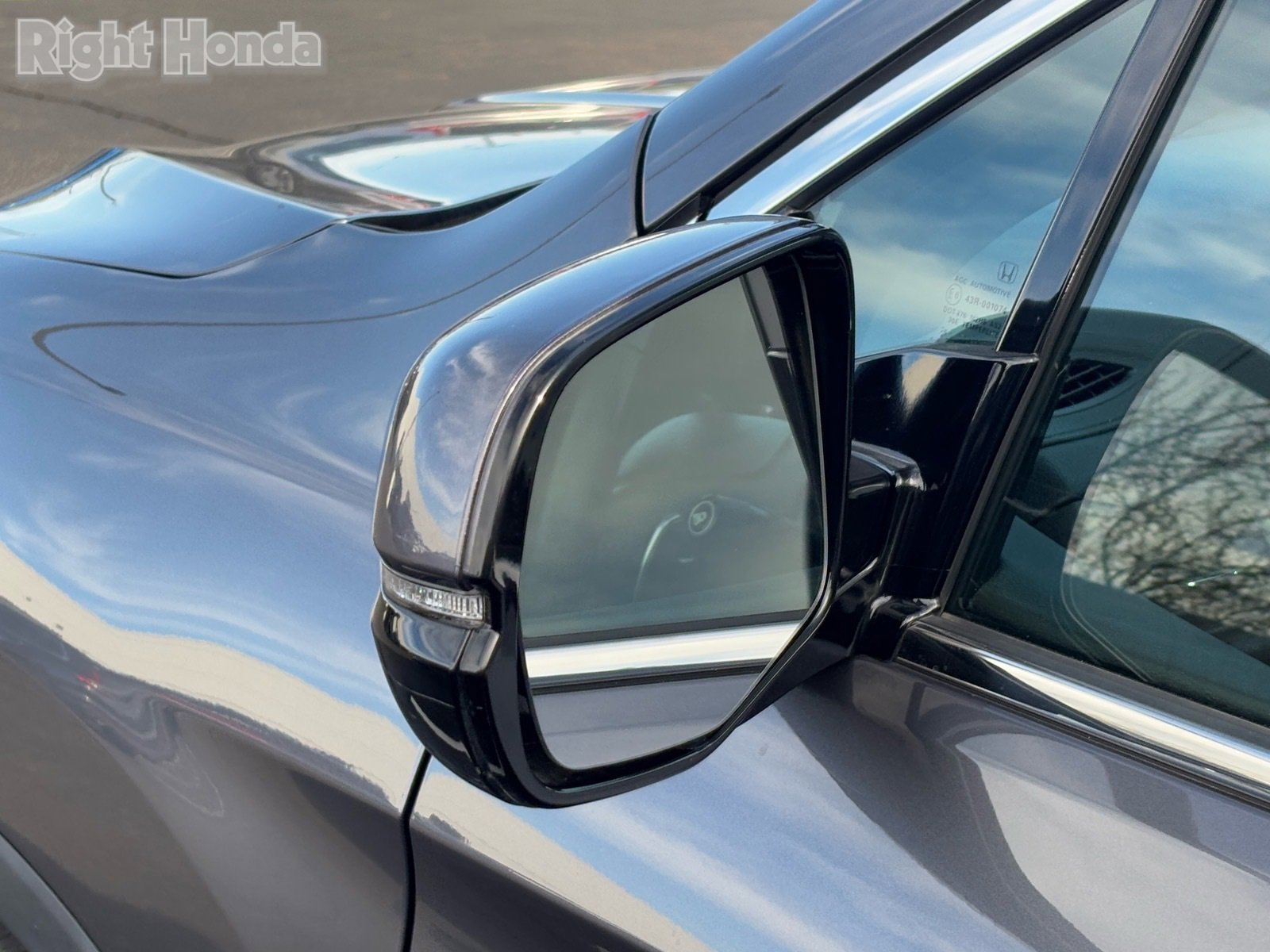 Used 2017 Honda Pilot Touring image 8