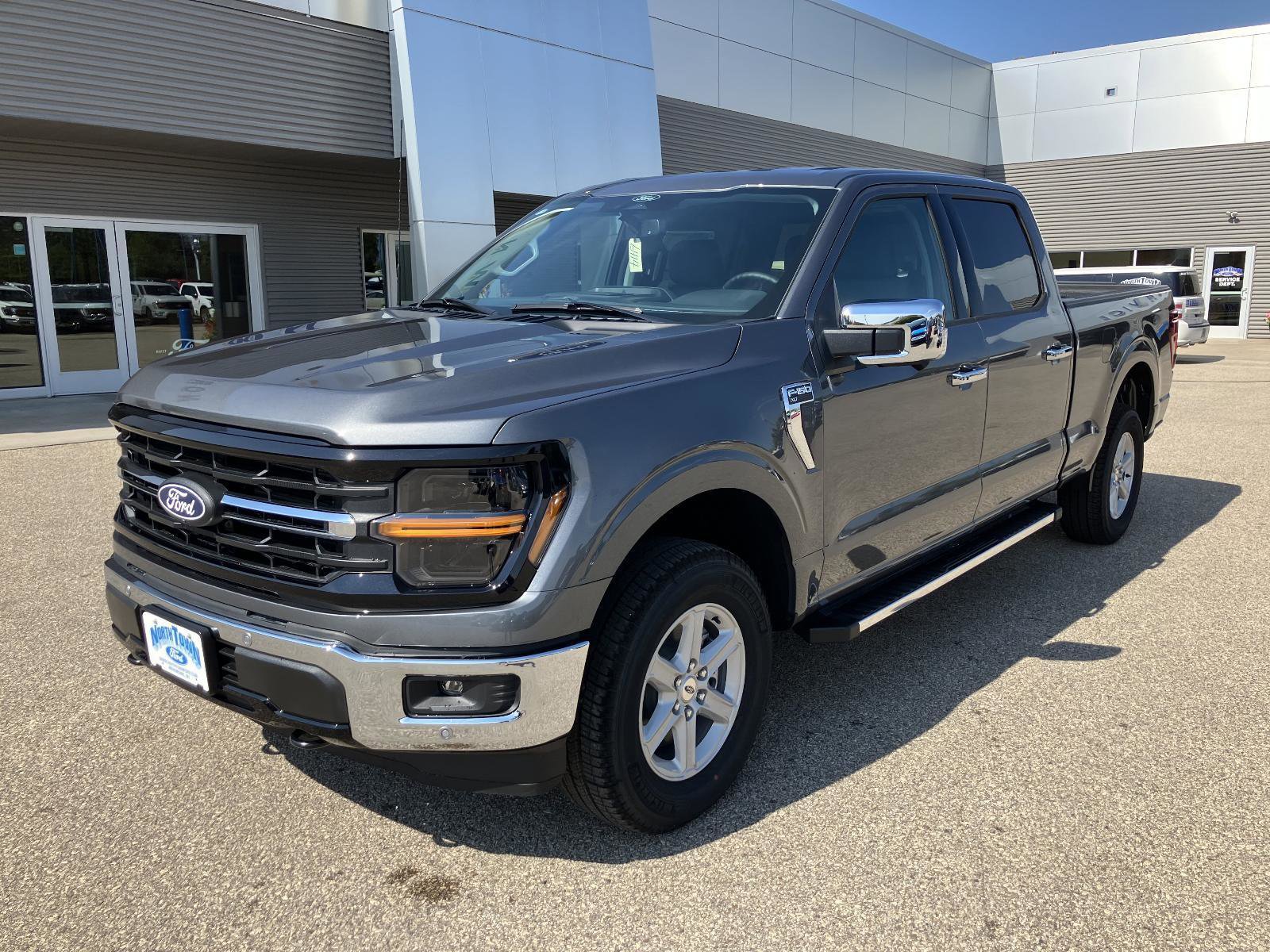 New 2025 Ford F150 XLT image 2