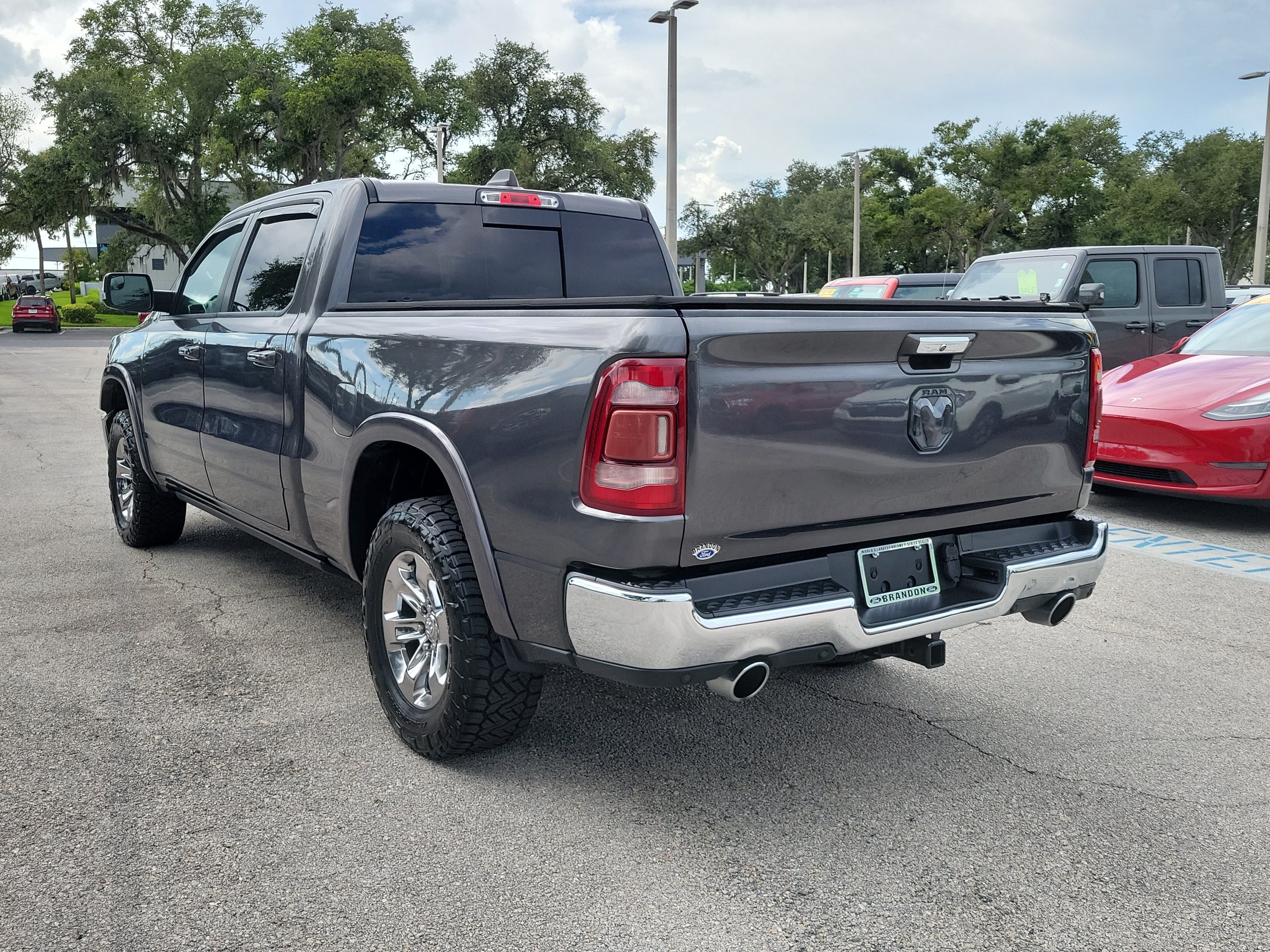 Used 2019 RAM 1500 Laramie RWD image 7