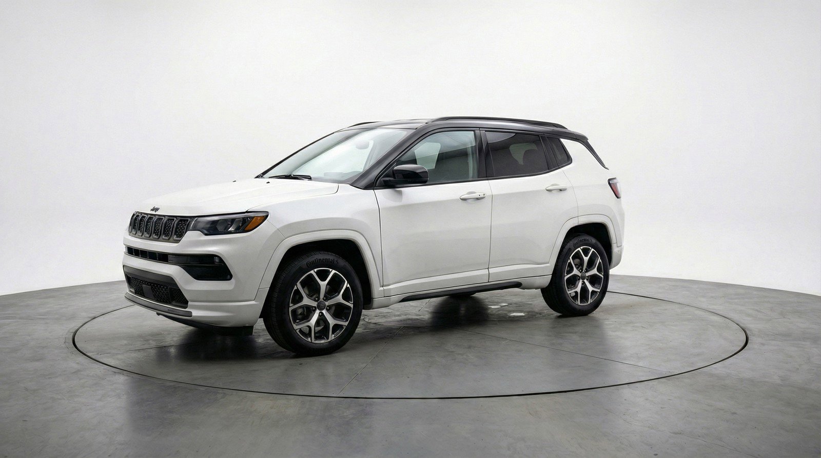 Used 2025 Jeep Compass Limited image 3
