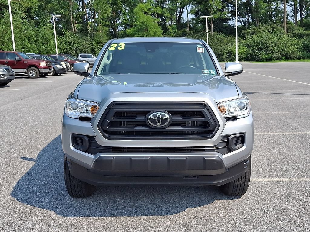 Certified 2023 Toyota Tacoma SR AWD/4WD image 2