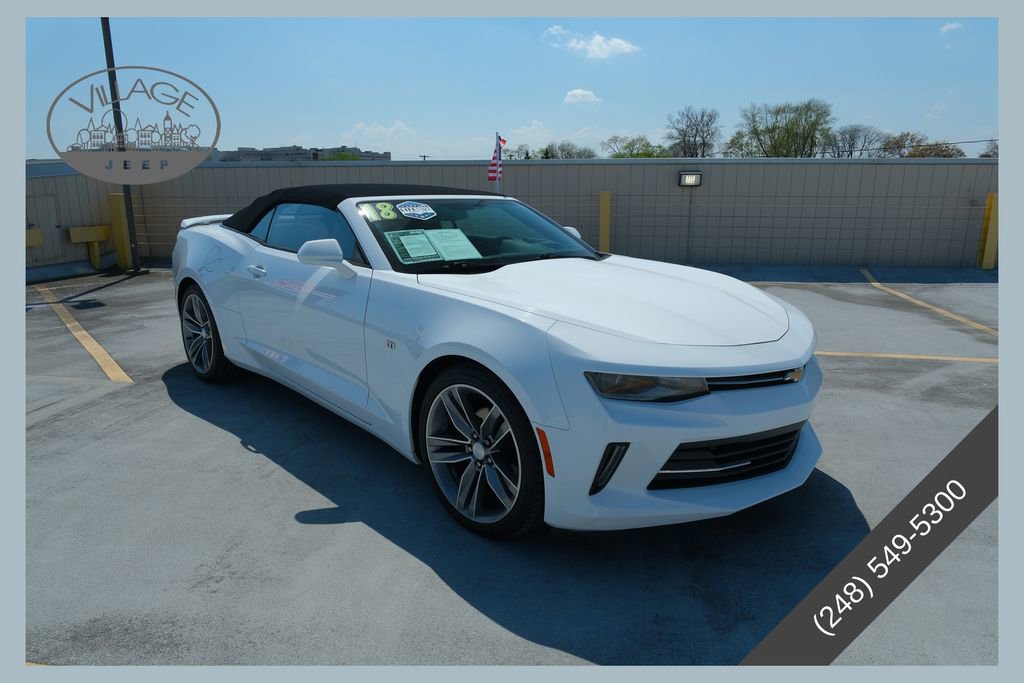 Used 2018 Chevrolet Camaro LT RWD image 1