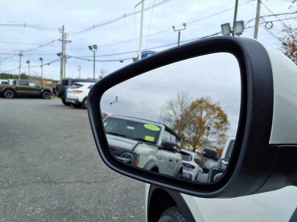 Used 2022 Ford Escape SEL w/ Technology Package image 14