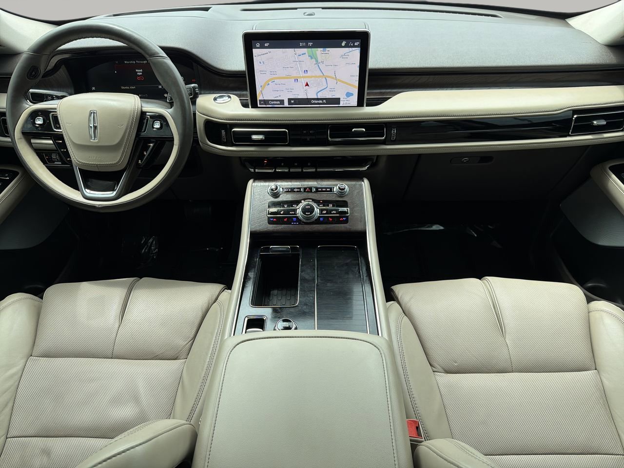 Used 2022 Lincoln Aviator Reserve w/ Equipment Group 201A RWD image 13