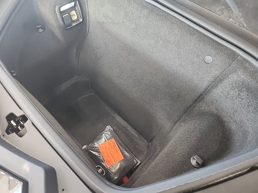 Used 2025 Chevrolet Corvette E-Ray image 17