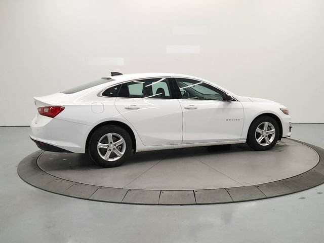 Used 2024 Chevrolet Malibu LS w/ Driver Confidence Package FWD image 8