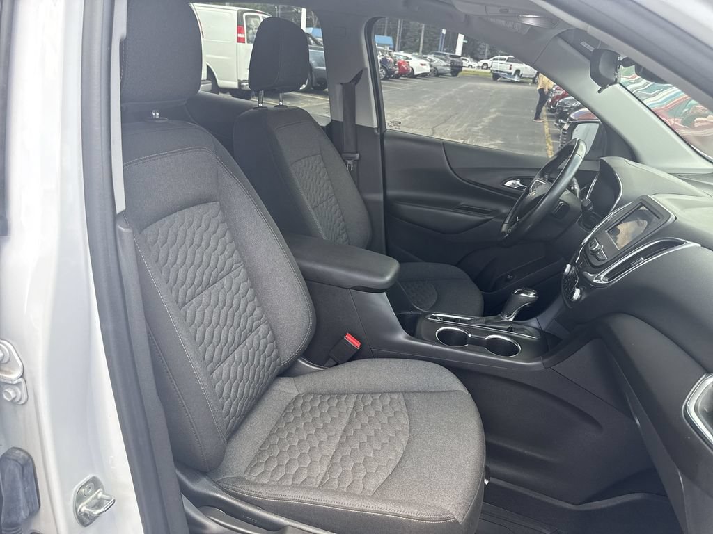 Certified 2020 Chevrolet Equinox LT w/ Driver Convenience Package FWD image 30