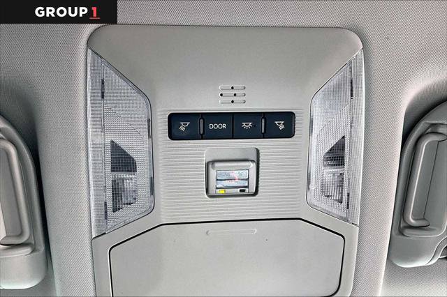 Certified 2025 Toyota RAV4 XLE AWD/4WD image 34