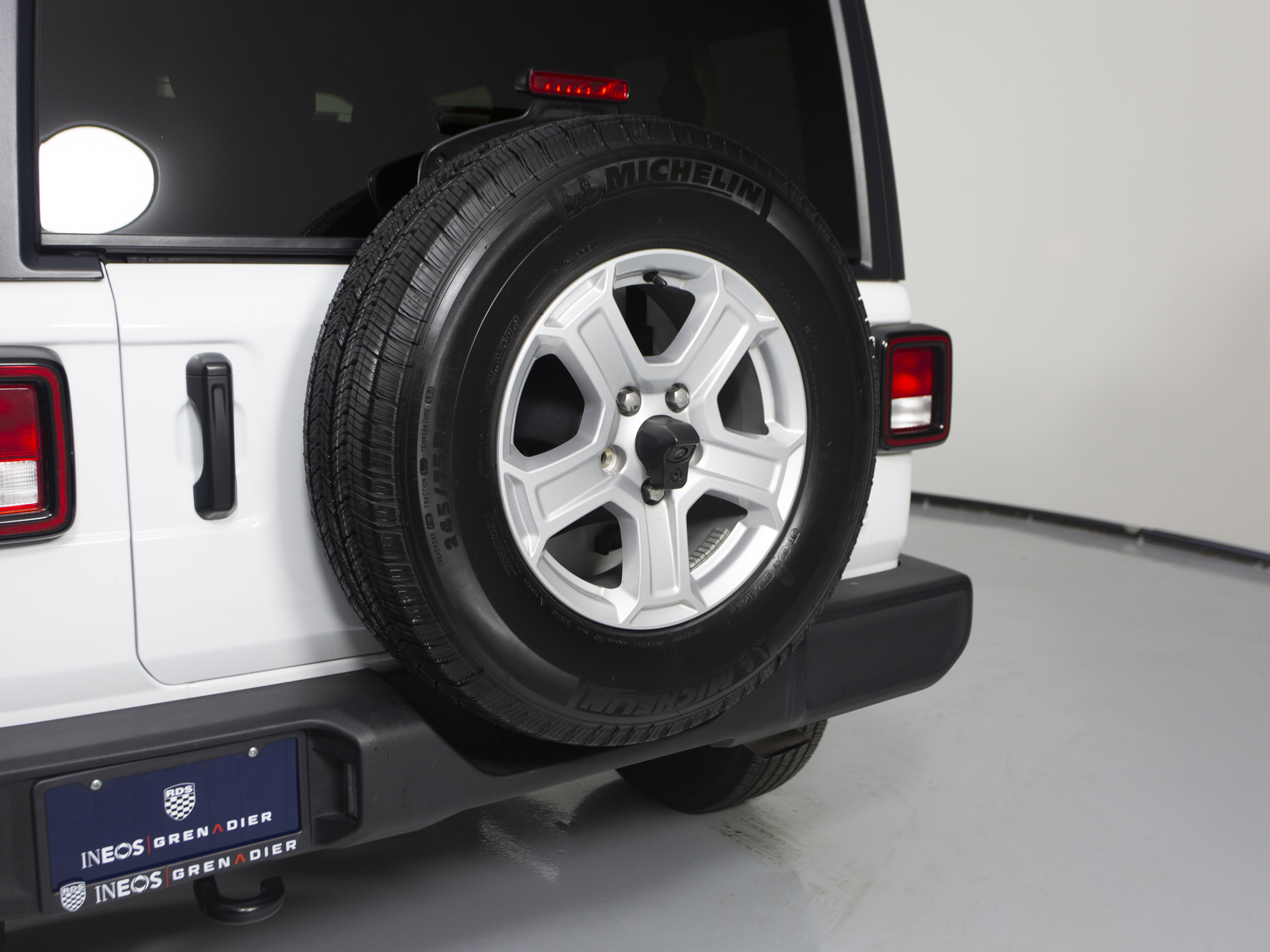 Used 2021 Jeep Wrangler Sport image 33
