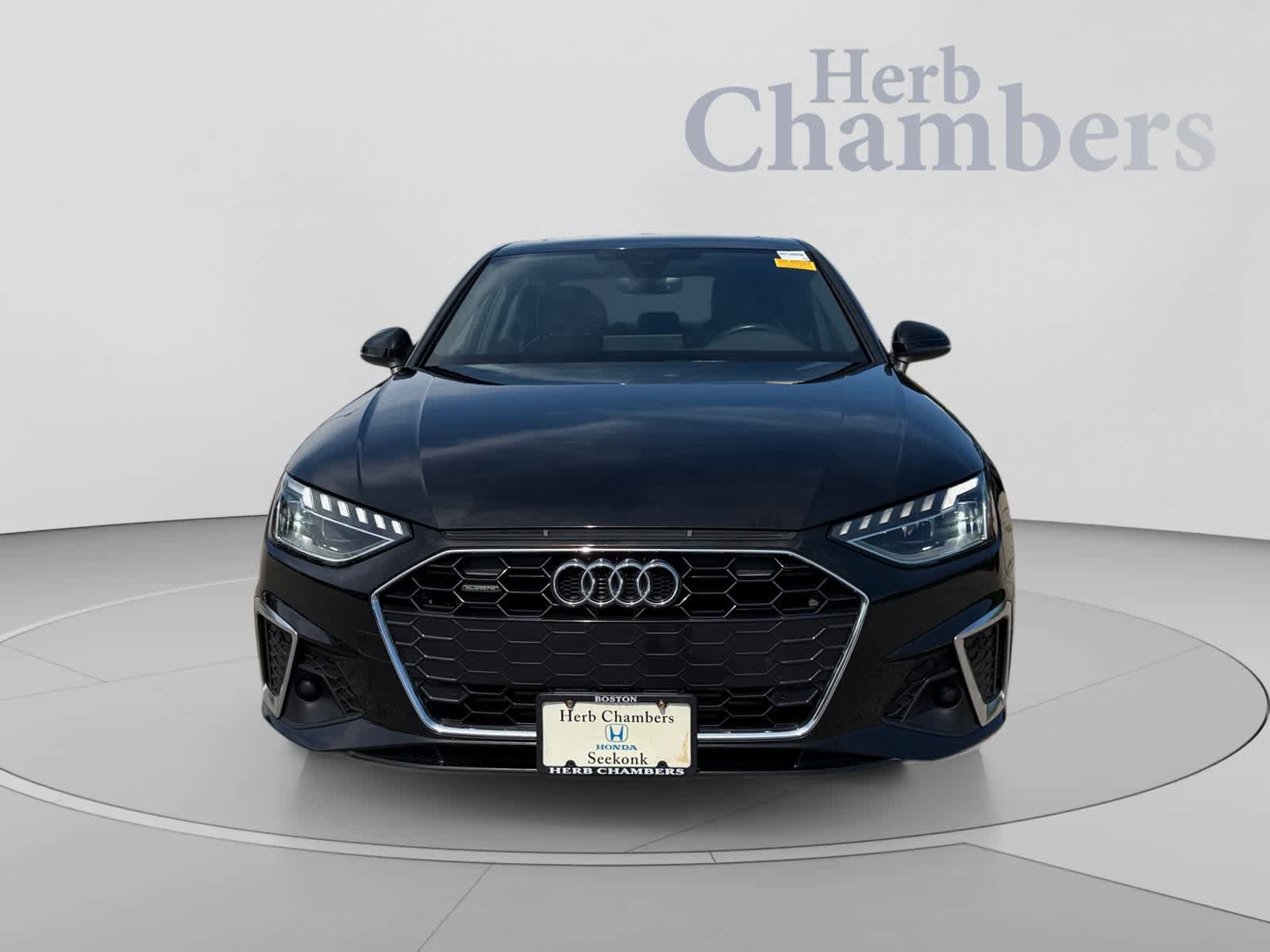 Used 2020 Audi A4 2.0T Premium Plus w/ Premium Plus Package AWD/4WD image 2