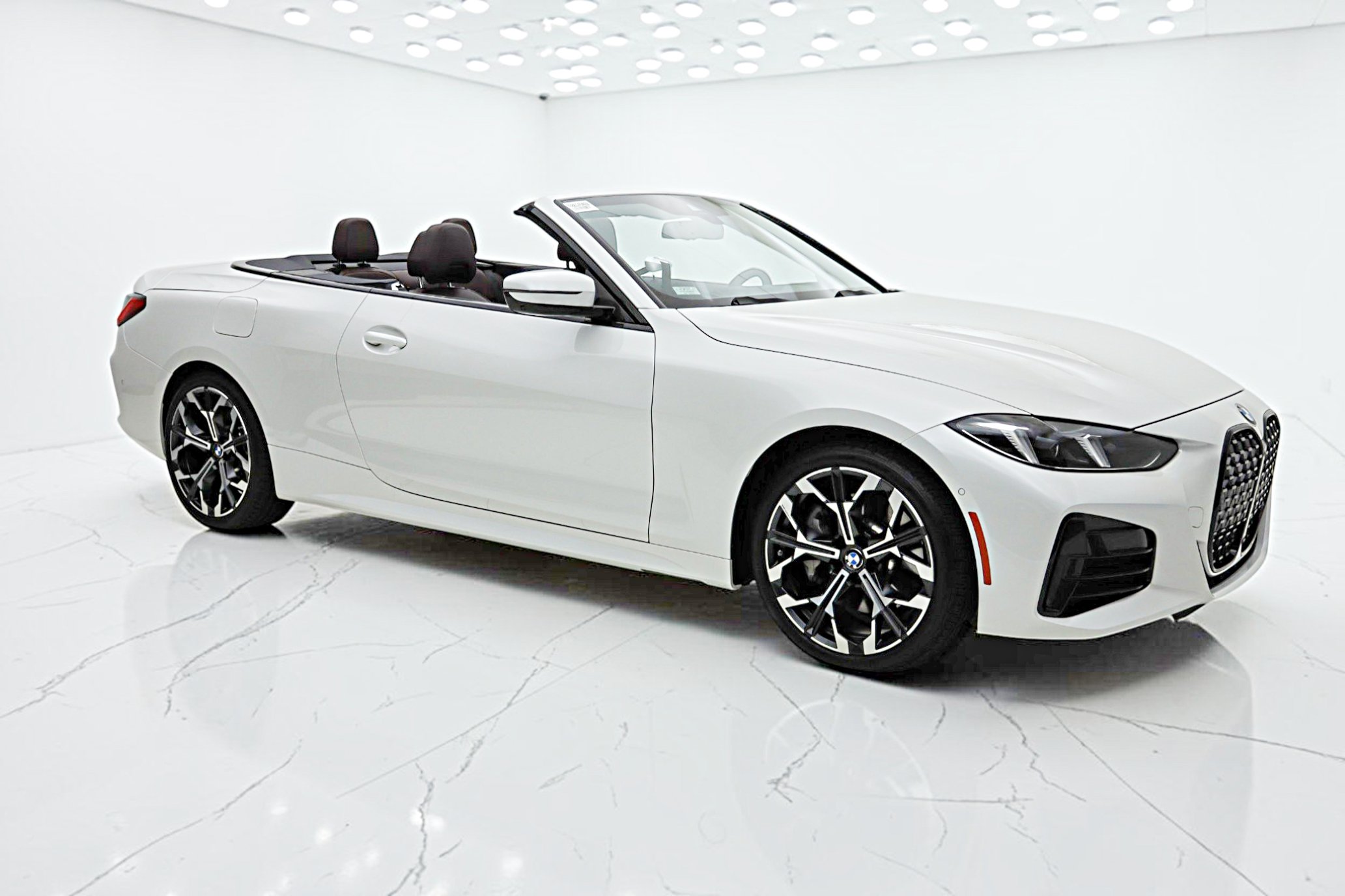 Used 2026 BMW 430i xDrive Convertible w/ M Sport Package AWD/4WD image 17