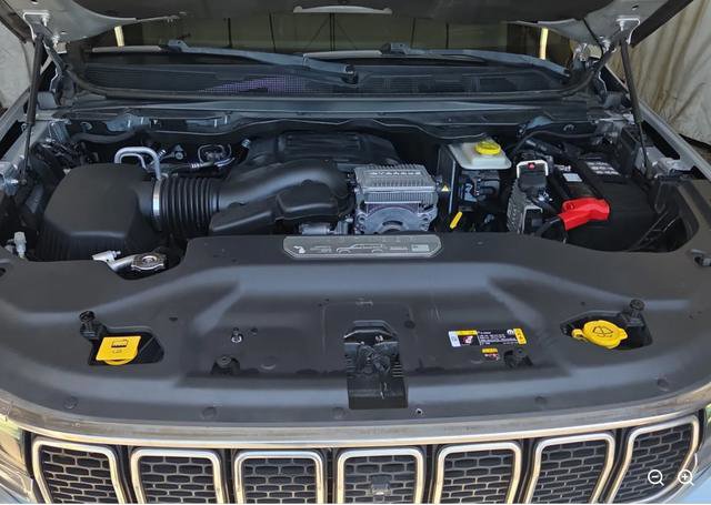 Used 2022 Jeep Wagoneer Series II w/ Convenience Group I image 8