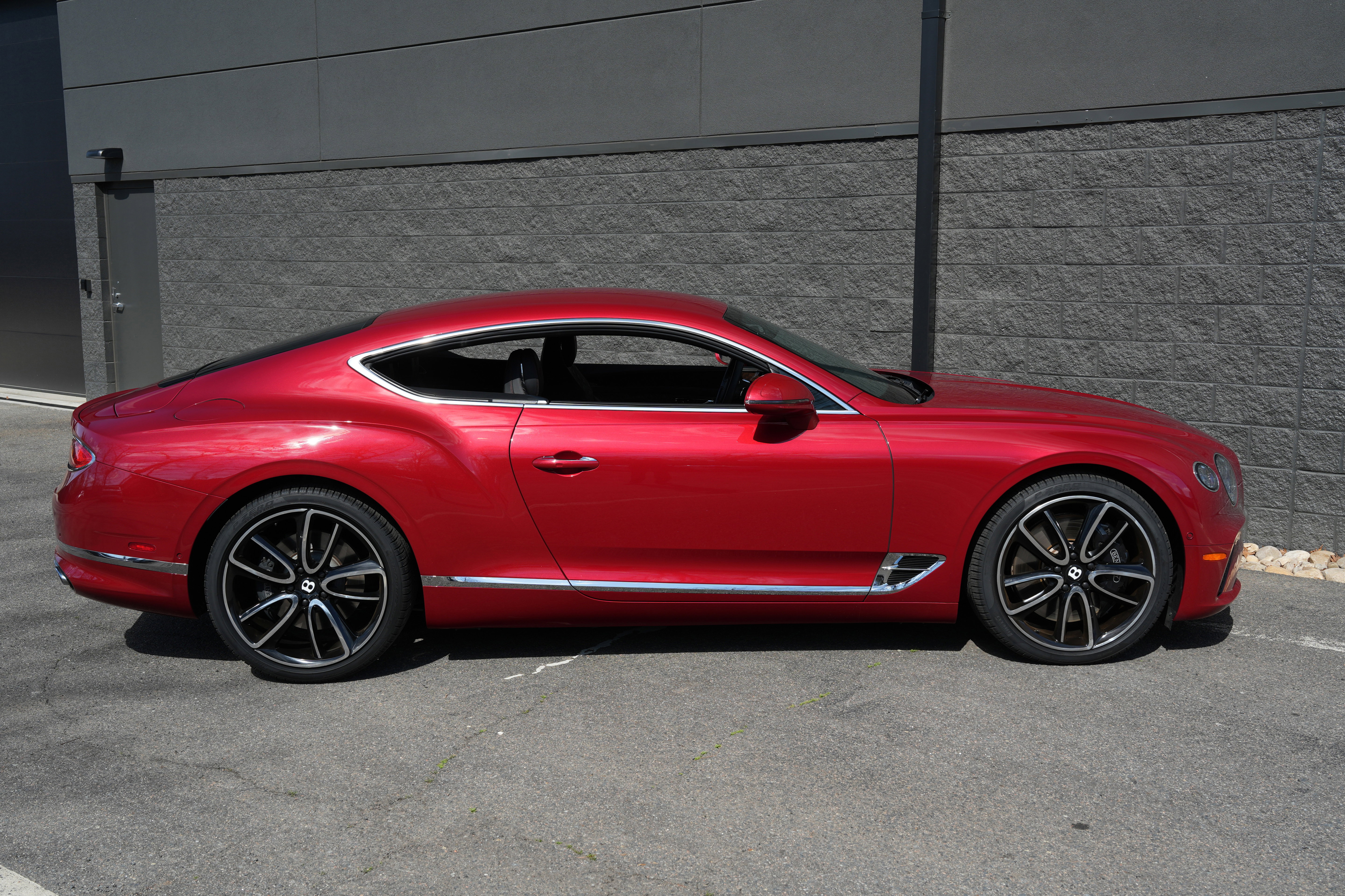 Used 2020 Bentley Continental GT image 8
