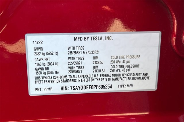 Used 2023 Tesla Model Y Performance image 33