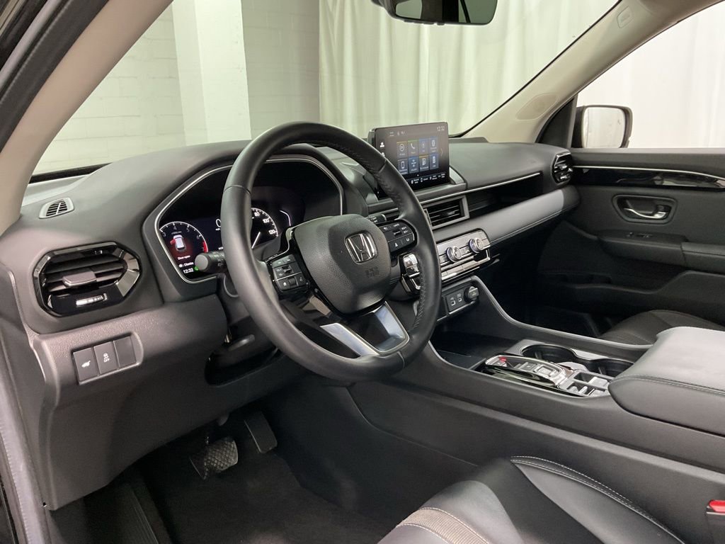 Used 2024 Honda Pilot EX-L image 17