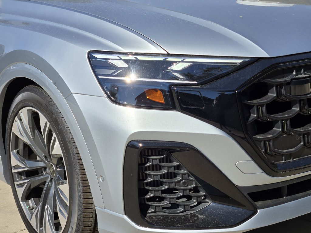 New 2027 Audi Q8 Premium Plus AWD/4WD image 12