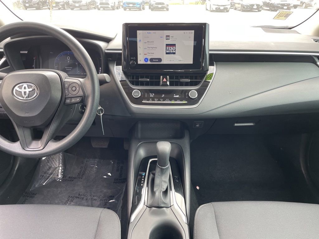 Used 2026 Toyota Corolla LE FWD image 11