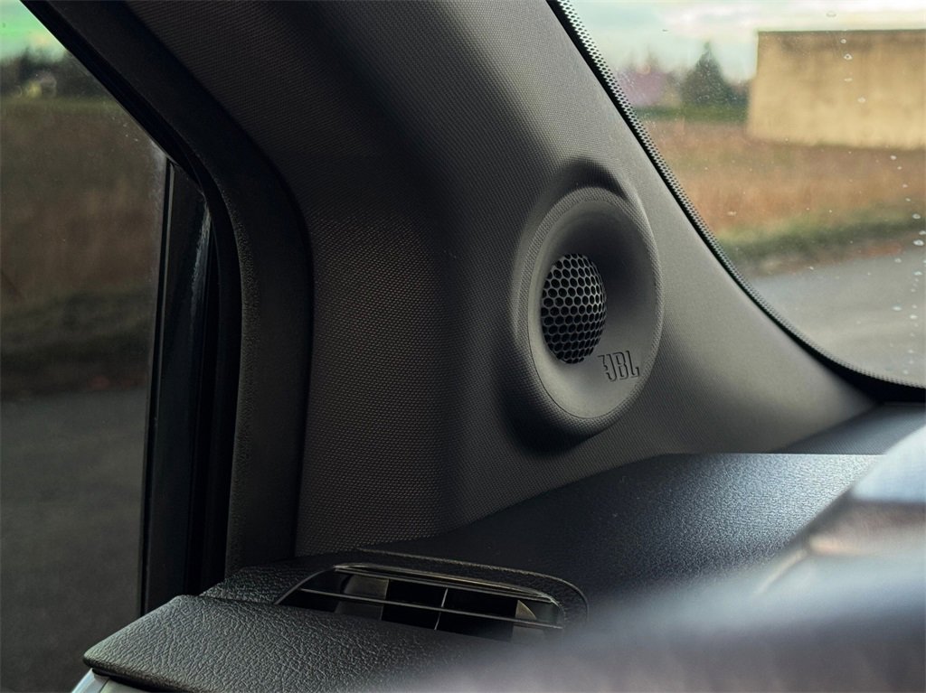 Certified 2022 Toyota Sienna XSE image 33