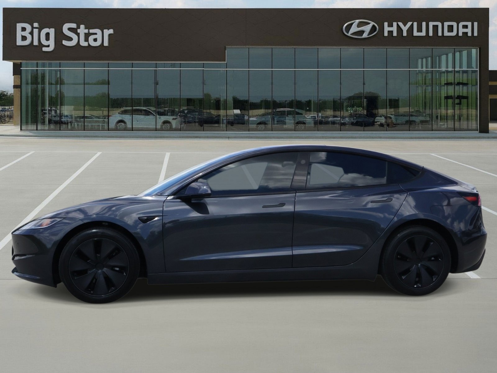 Used 2025 Tesla Model 3 Long Range image 2