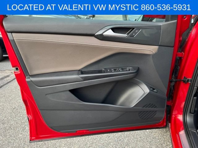 Certified 2023 Volkswagen Taos SEL AWD/4WD image 35