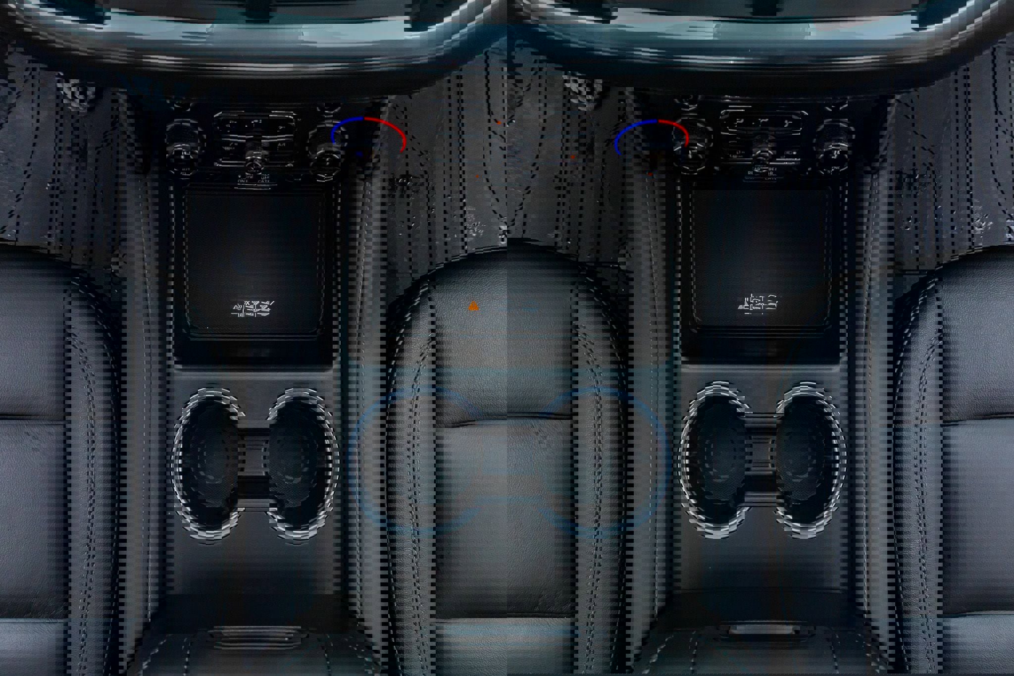 Used 2024 Chevrolet Tahoe Z71 w/ Luxury Package image 28