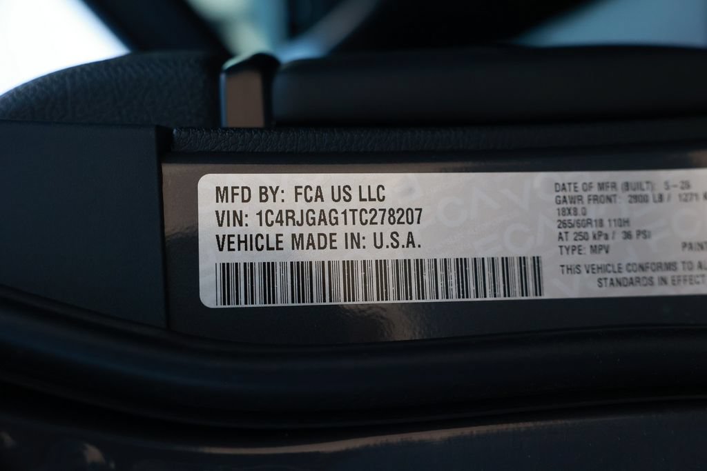 New 2026 Jeep Grand Cherokee Laredo RWD image 33