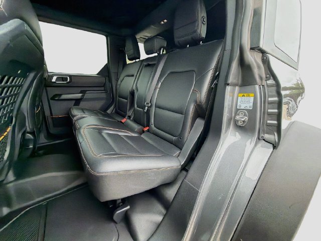 Used 2024 Ford Bronco Badlands AWD/4WD image 19