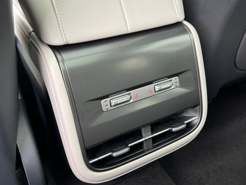 New 2026 Lincoln Nautilus Premier w/ Equipment Group 102A AWD/4WD image 27