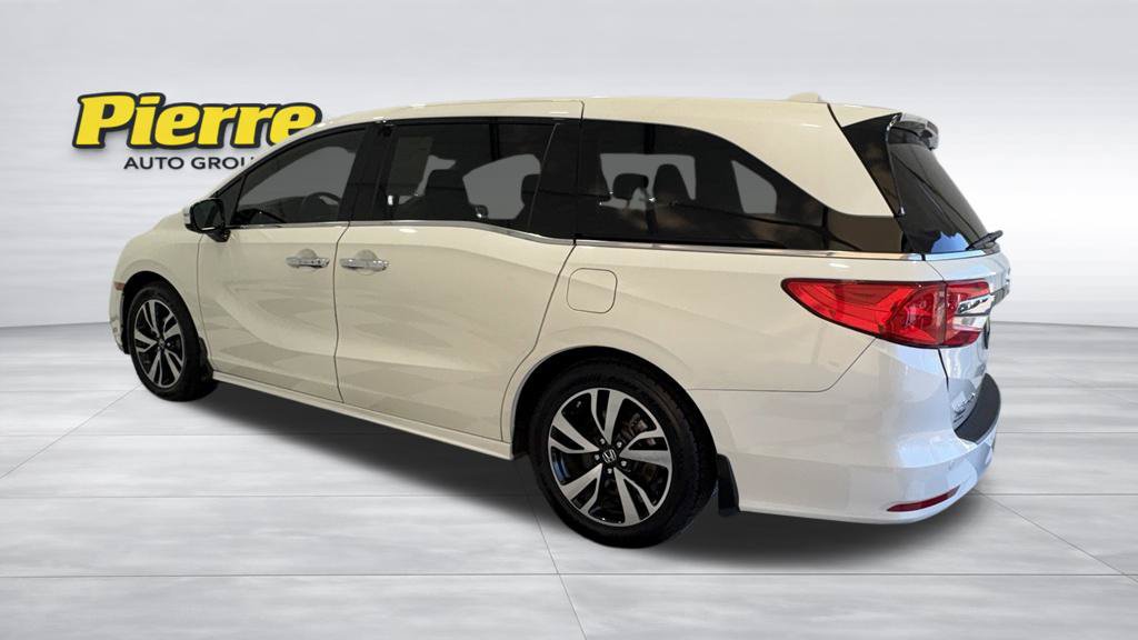 Used 2019 Honda Odyssey Elite image 2