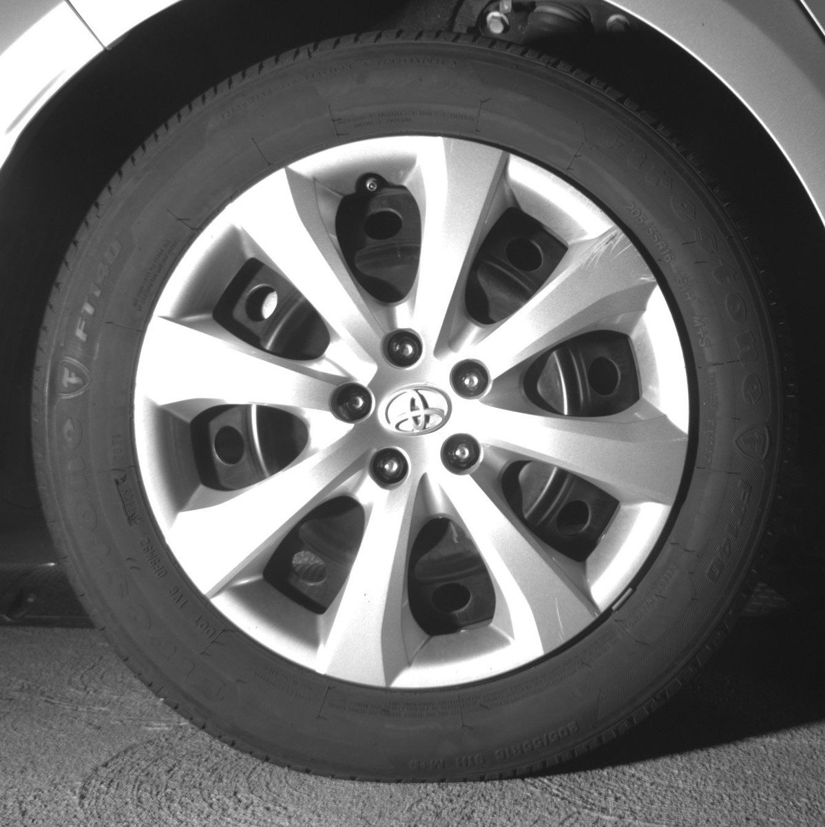 Used 2025 Toyota Corolla LE FWD image 15