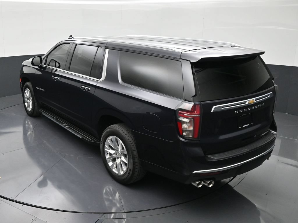 Used 2024 Chevrolet Suburban Premier AWD/4WD image 14