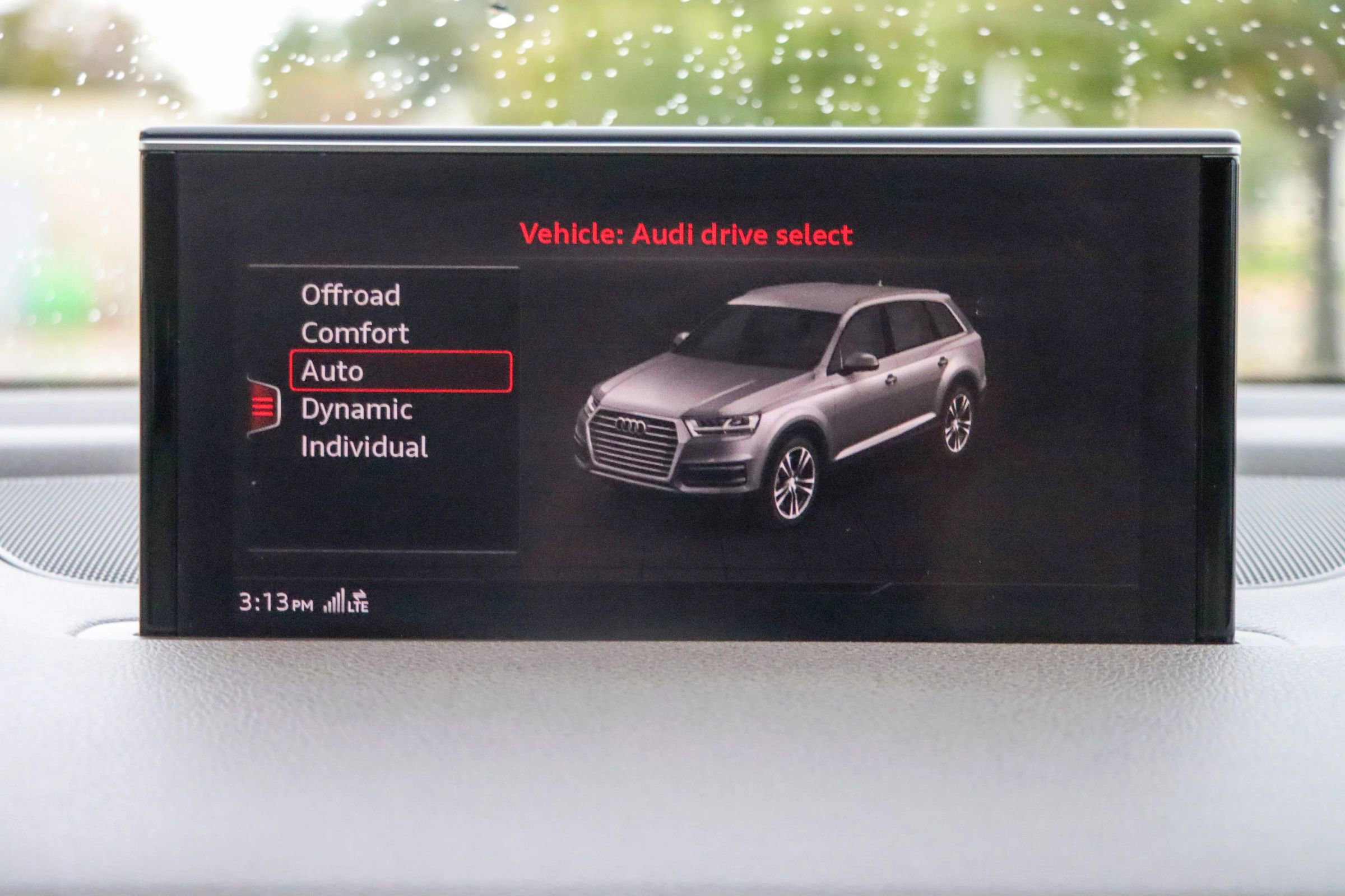 Used 2018 Audi Q7 3.0T Prestige image 44