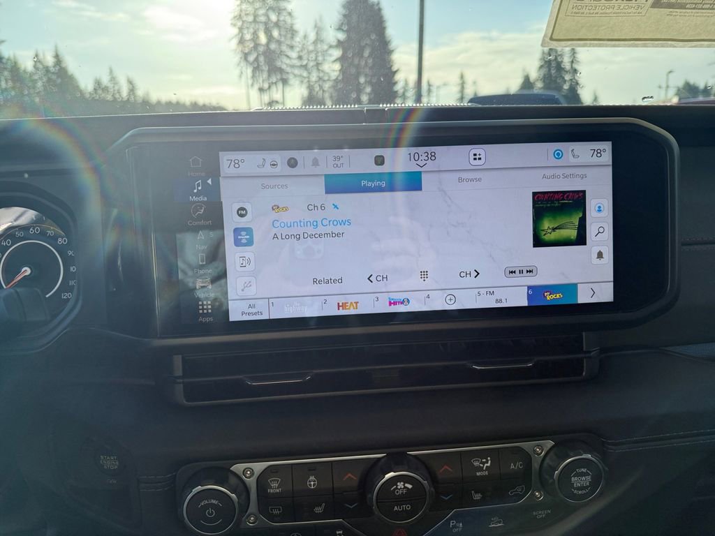 New 2026 Jeep Gladiator Mojave image 21