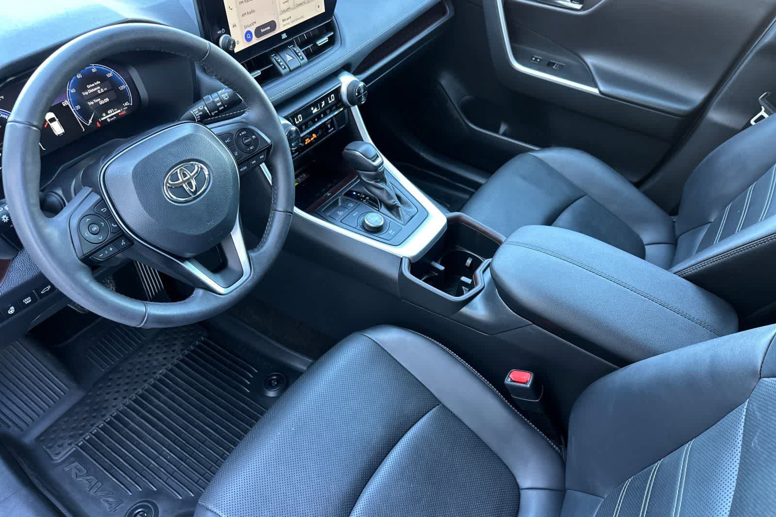 Used 2024 Toyota RAV4 Limited w/ Advanced Technology Package AWD/4WD image 11