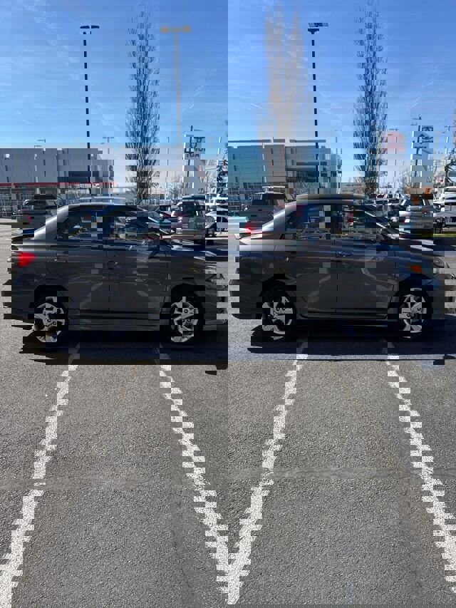 Used 2012 Toyota Corolla S FWD image 5