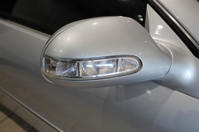 Used 2006 Mercedes-Benz CLK 350 Coupe image 11
