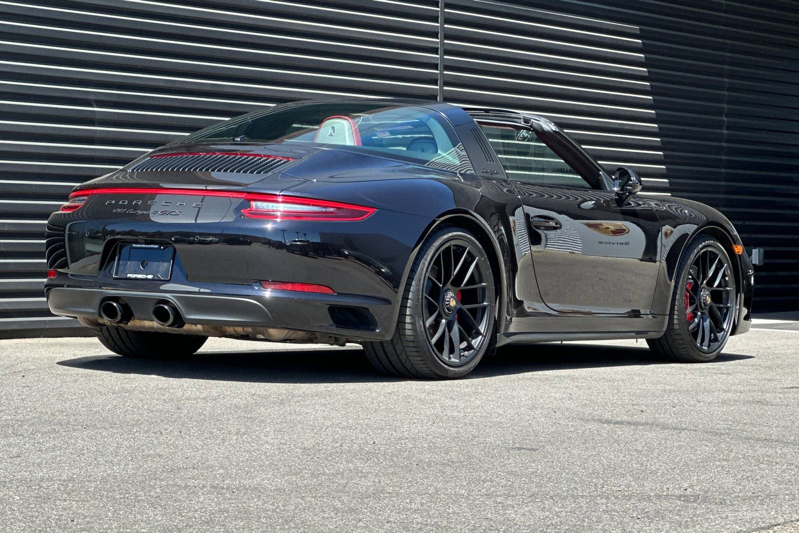 Used 2017 Porsche 911 Targa 4 GTS AWD/4WD image 8