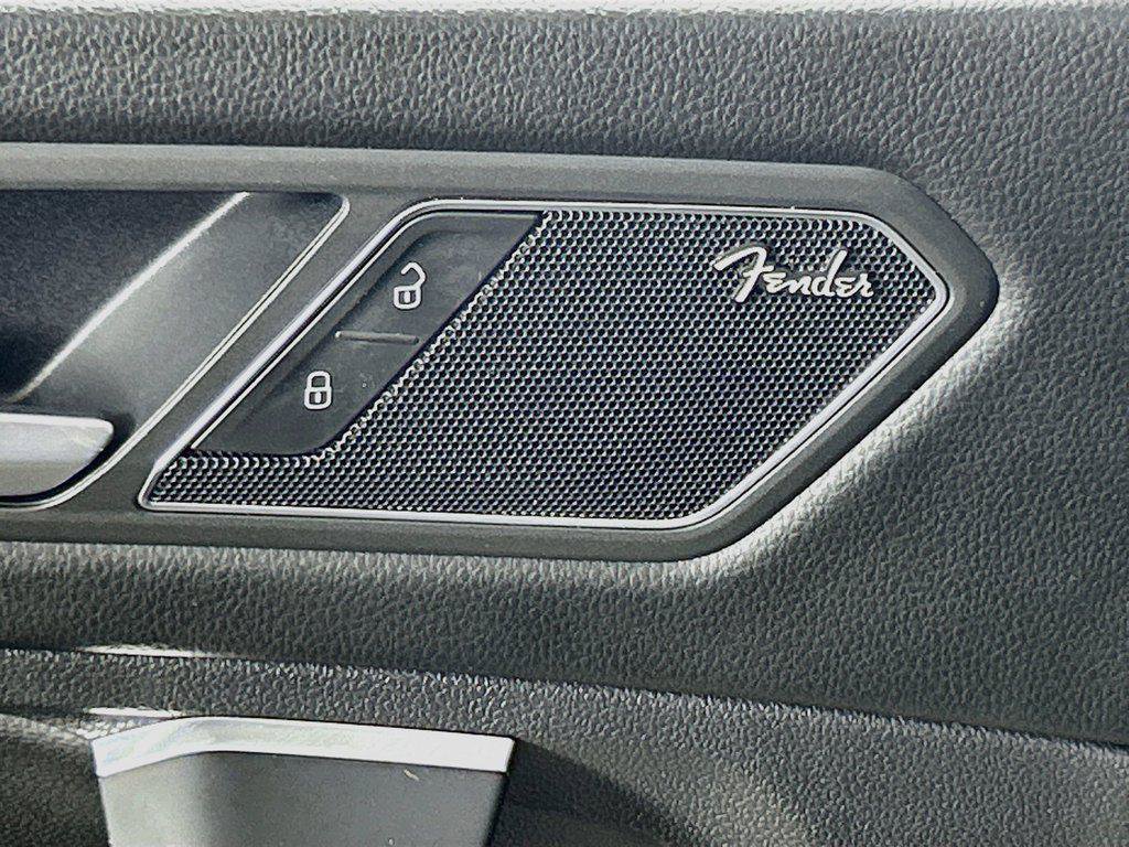 Used 2020 Volkswagen Tiguan SEL Premium R-Line AWD/4WD image 19