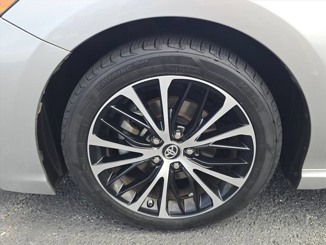 Used 2019 Toyota Camry SE FWD image 35